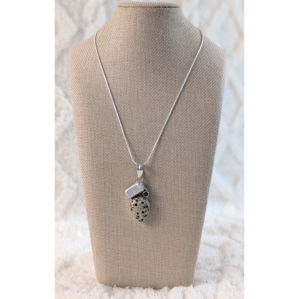 Sterling Silver Dalmatian Jasper Mother‎ of Pearl Pendant Necklace 925